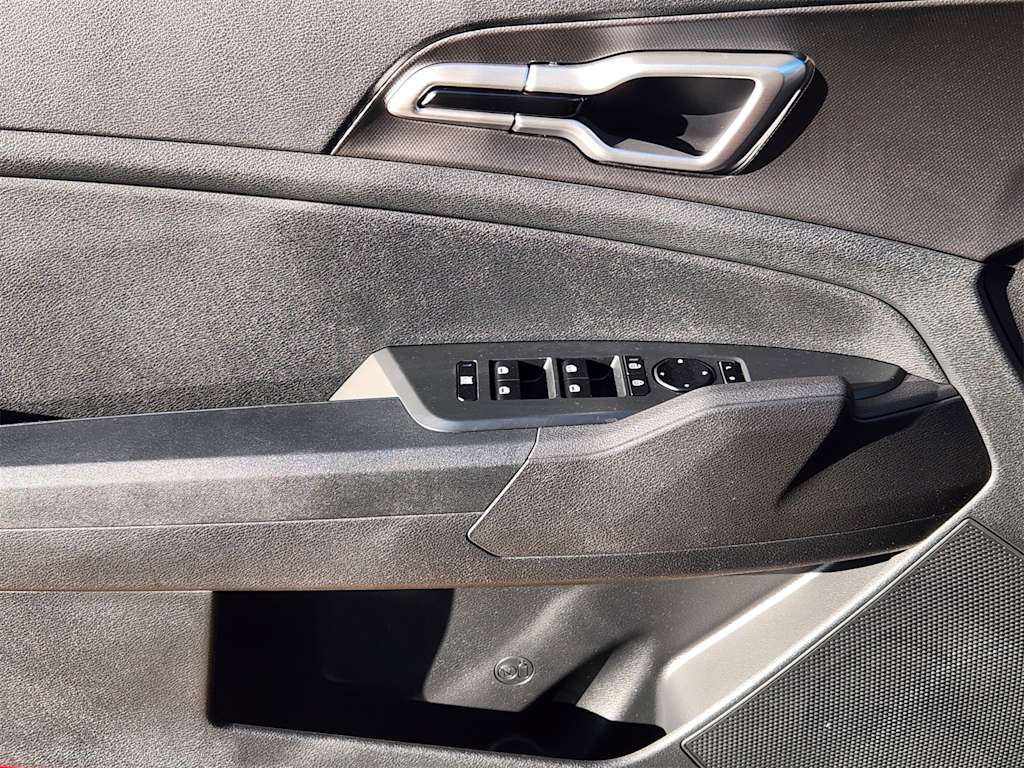 Thumbnail: 2026 Kia Sportage - 27