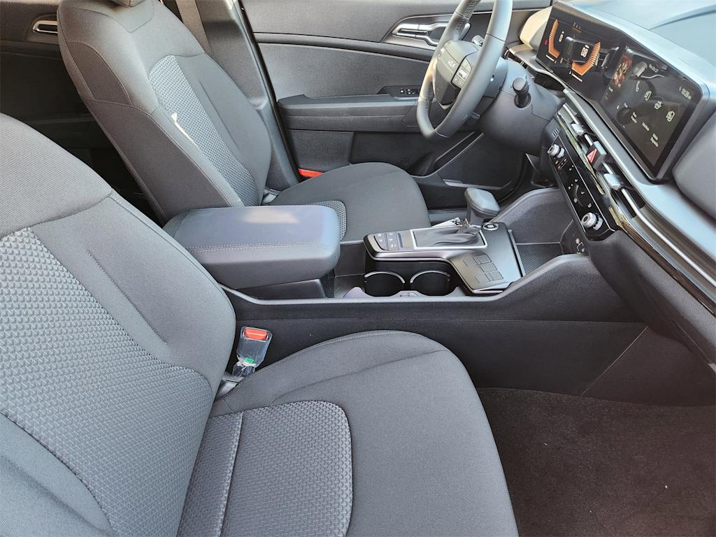 Thumbnail: 2026 Kia Sportage - 9