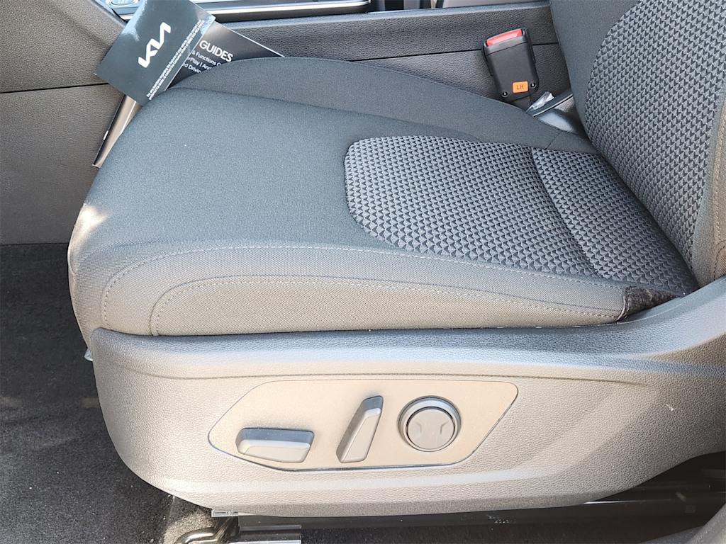 Thumbnail: 2026 Kia Sportage - 28