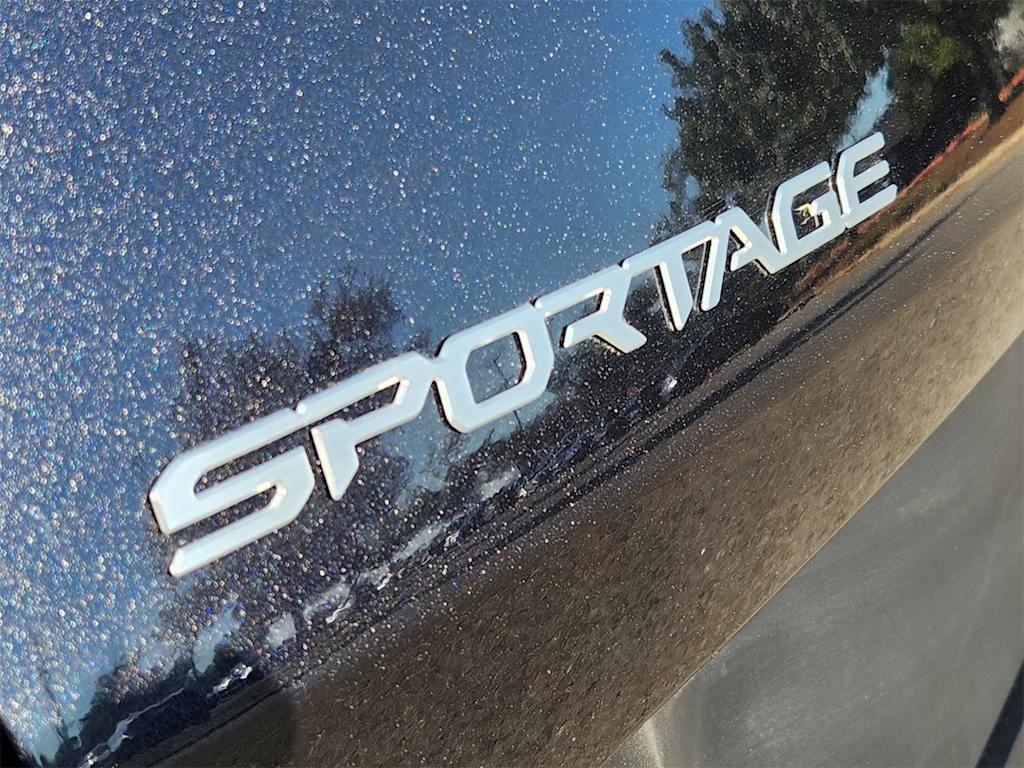 Thumbnail: 2026 Kia Sportage - 5