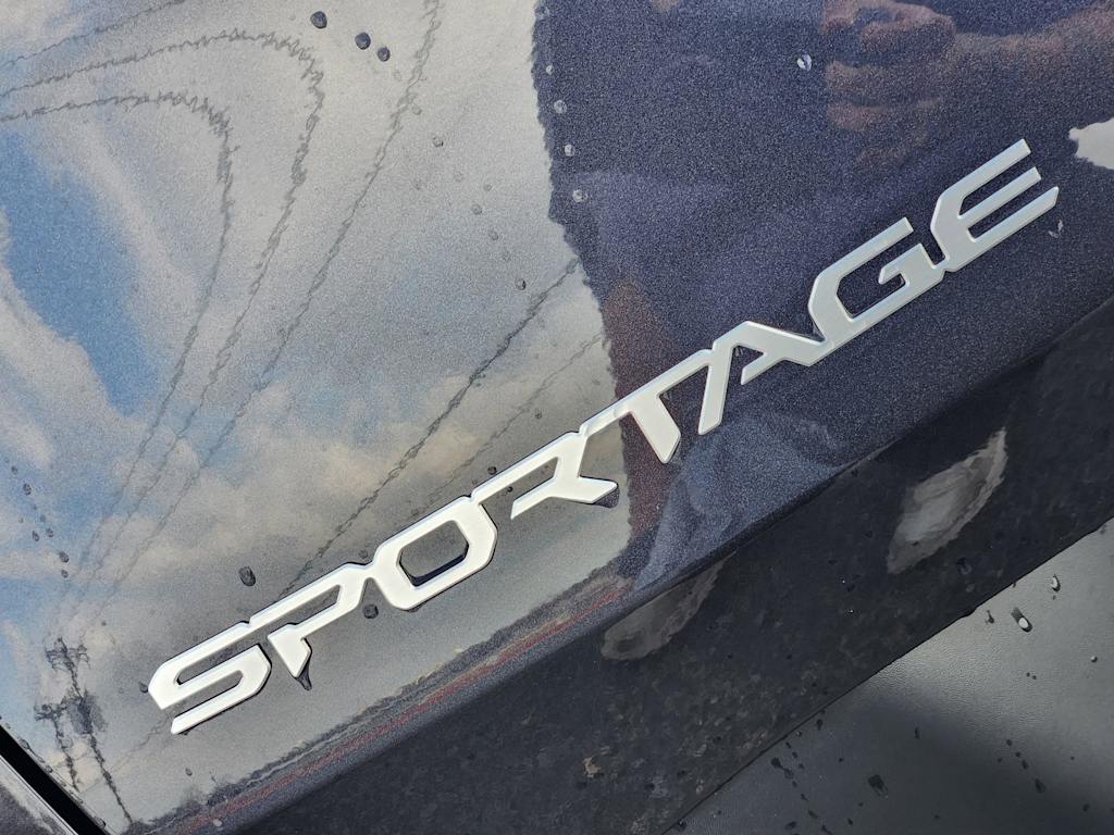 Thumbnail: 2026 Kia Sportage - 5