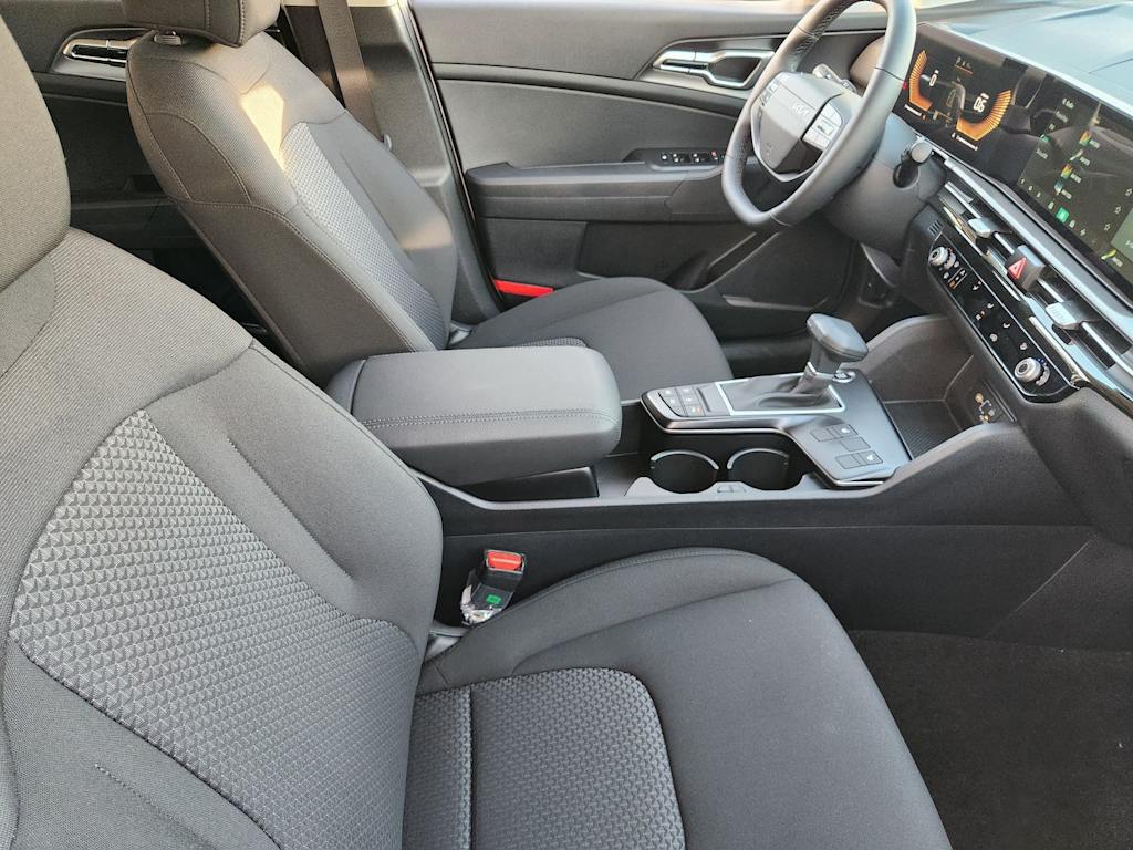 Thumbnail: 2026 Kia Sportage - 9