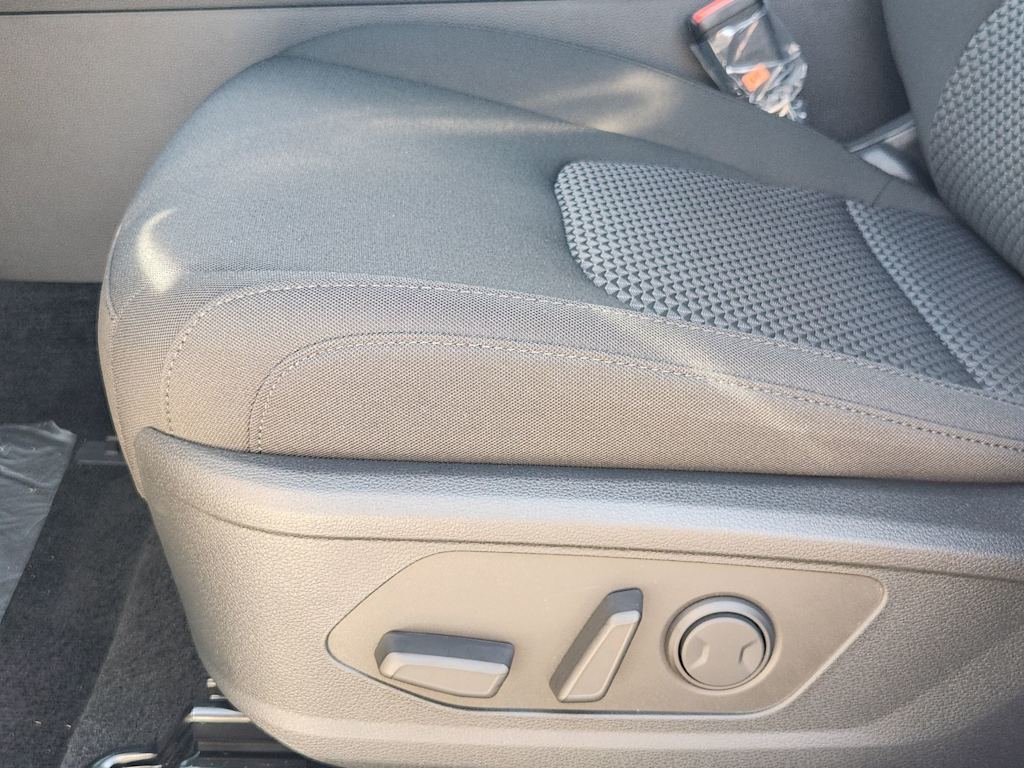 Thumbnail: 2026 Kia Sportage - 23