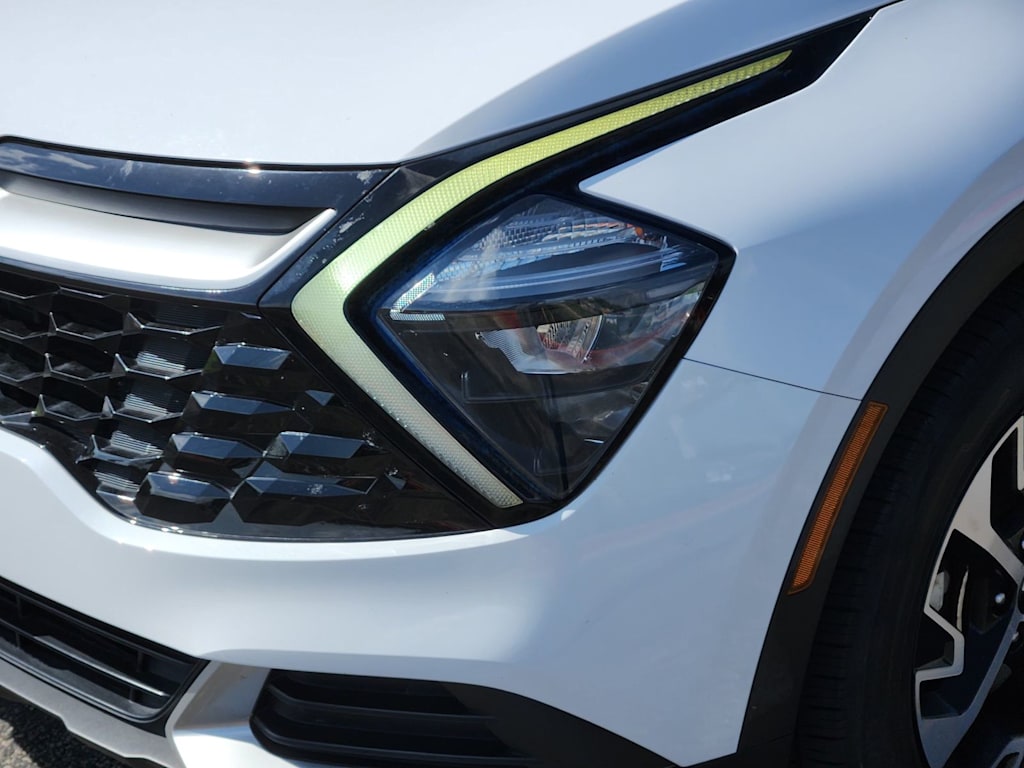 Thumbnail: 2023 Kia Sportage - 19