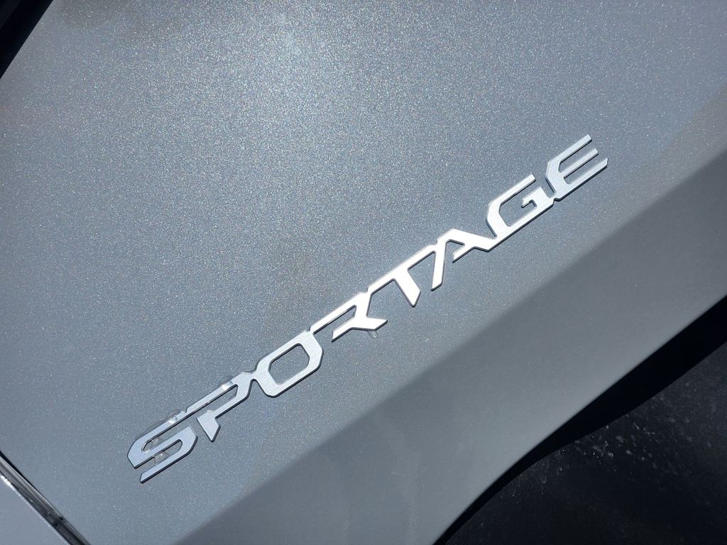 Thumbnail: 2026 Kia Sportage - 5
