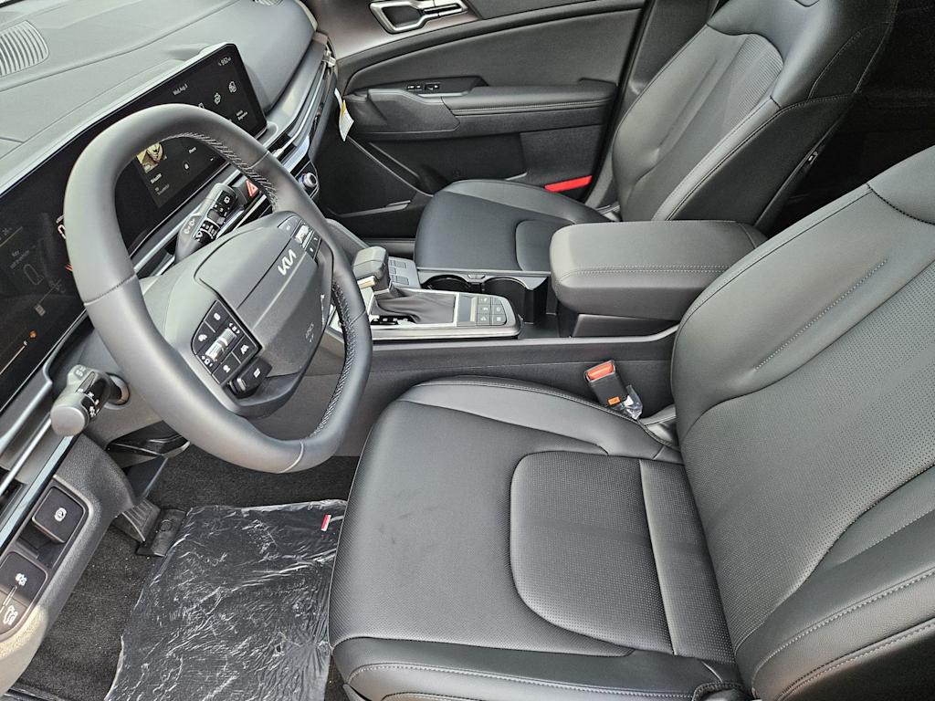 Thumbnail: 2026 Kia Sportage - 8