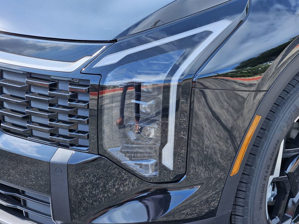 Thumbnail: 2026 Kia Sportage - 17