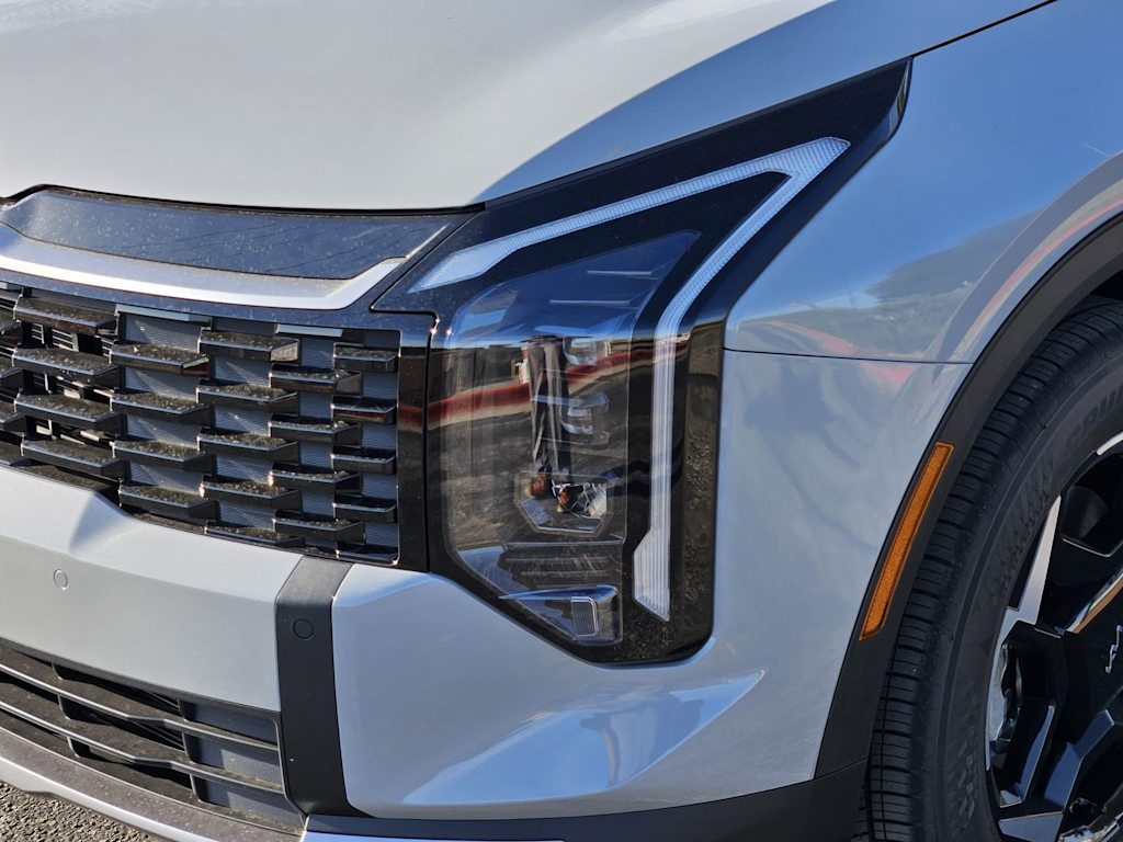 Thumbnail: 2026 Kia Sportage - 17
