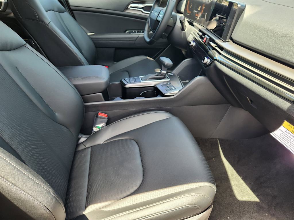 Thumbnail: 2026 Kia Sportage - 10