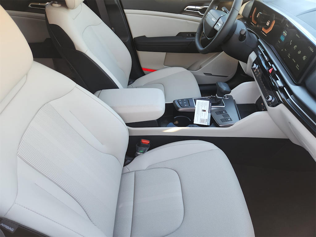 Thumbnail: 2026 Kia Sportage - 9