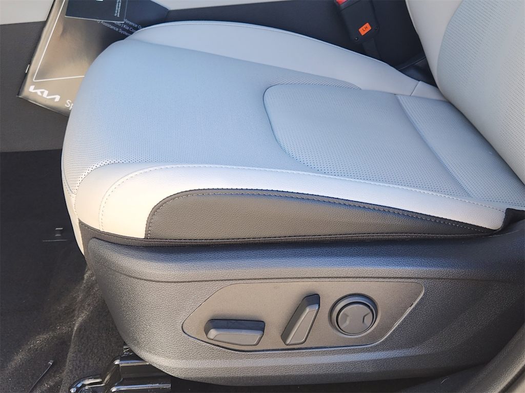 Thumbnail: 2026 Kia Sportage - 24