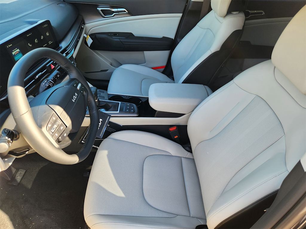 Thumbnail: 2026 Kia Sportage - 8