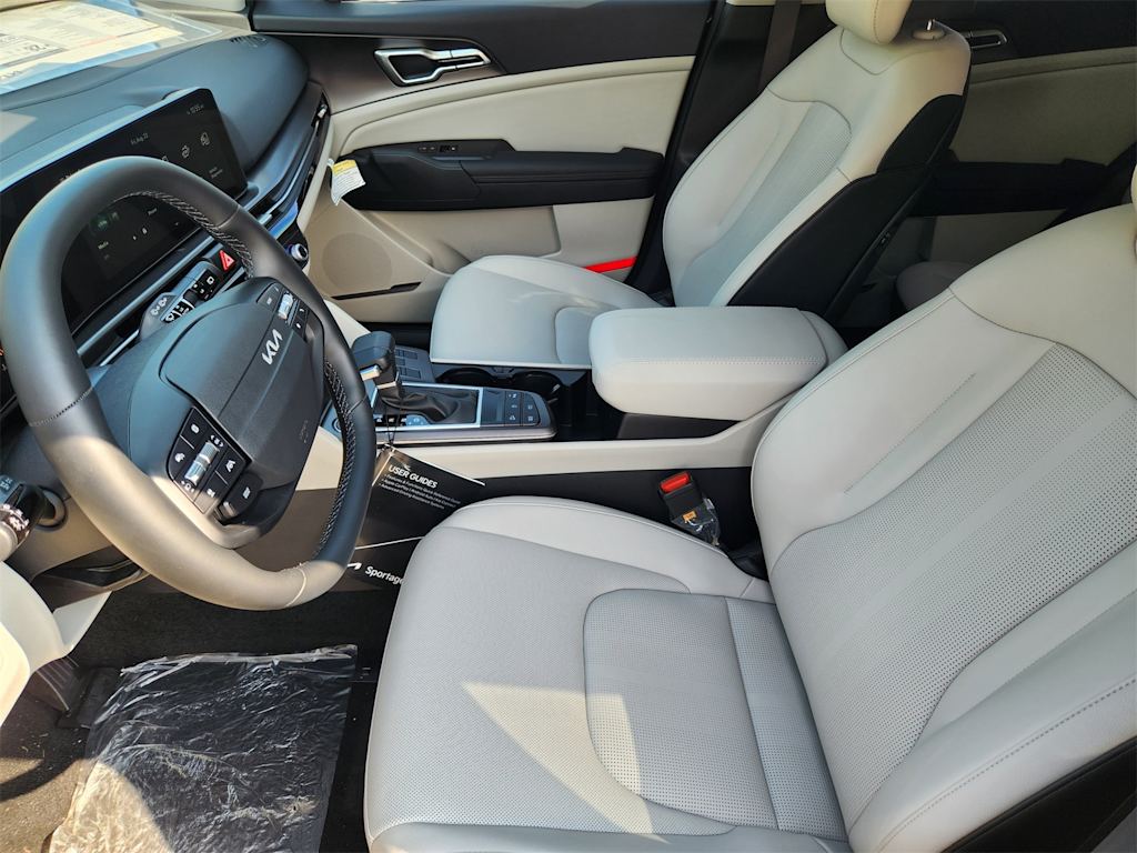 Thumbnail: 2026 Kia Sportage - 8