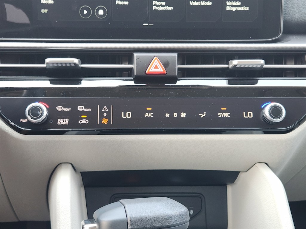 Thumbnail: 2026 Kia Sportage - 24