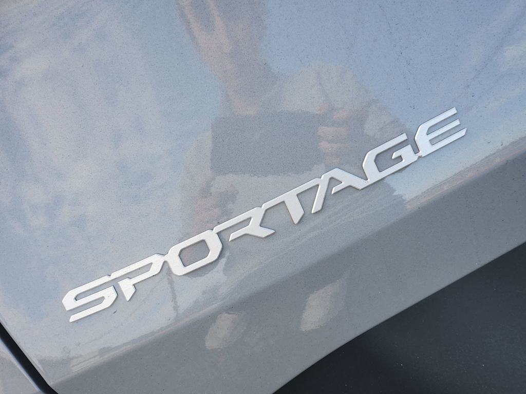 Thumbnail: 2026 Kia Sportage - 5
