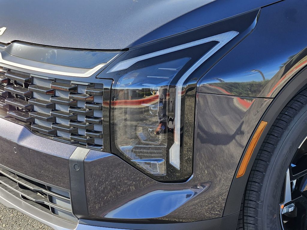 Thumbnail: 2026 Kia Sportage - 16