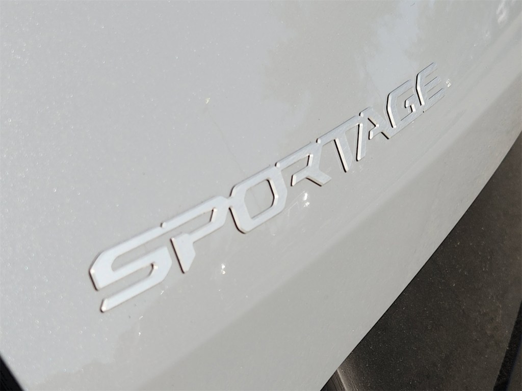 Thumbnail: 2026 Kia Sportage - 5