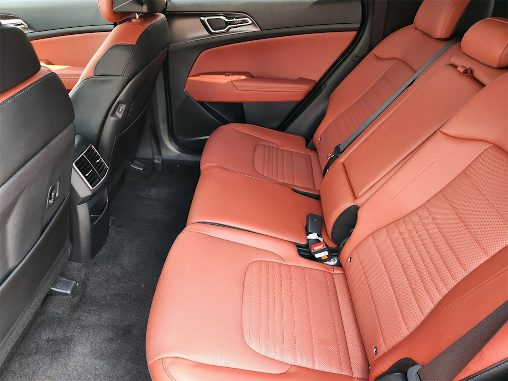 Thumbnail: 2026 Kia Sportage - 10