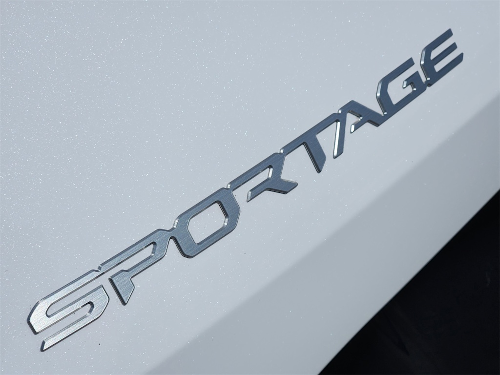 Thumbnail: 2026 Kia Sportage - 5