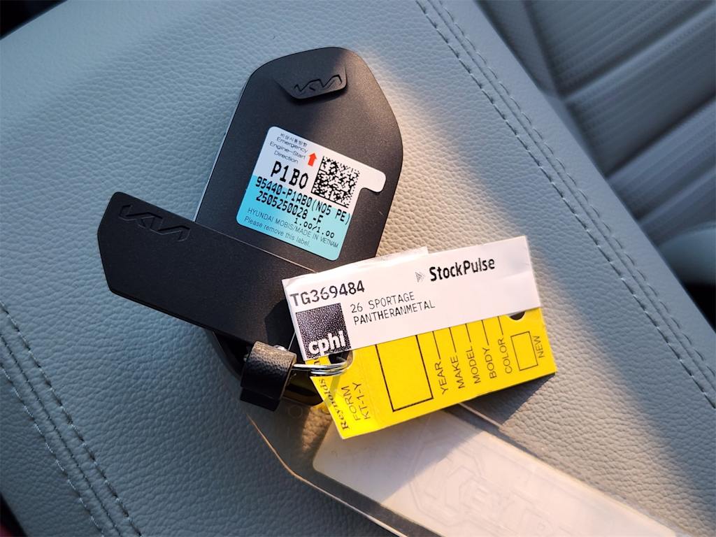 Thumbnail: 2026 Kia Sportage - 17