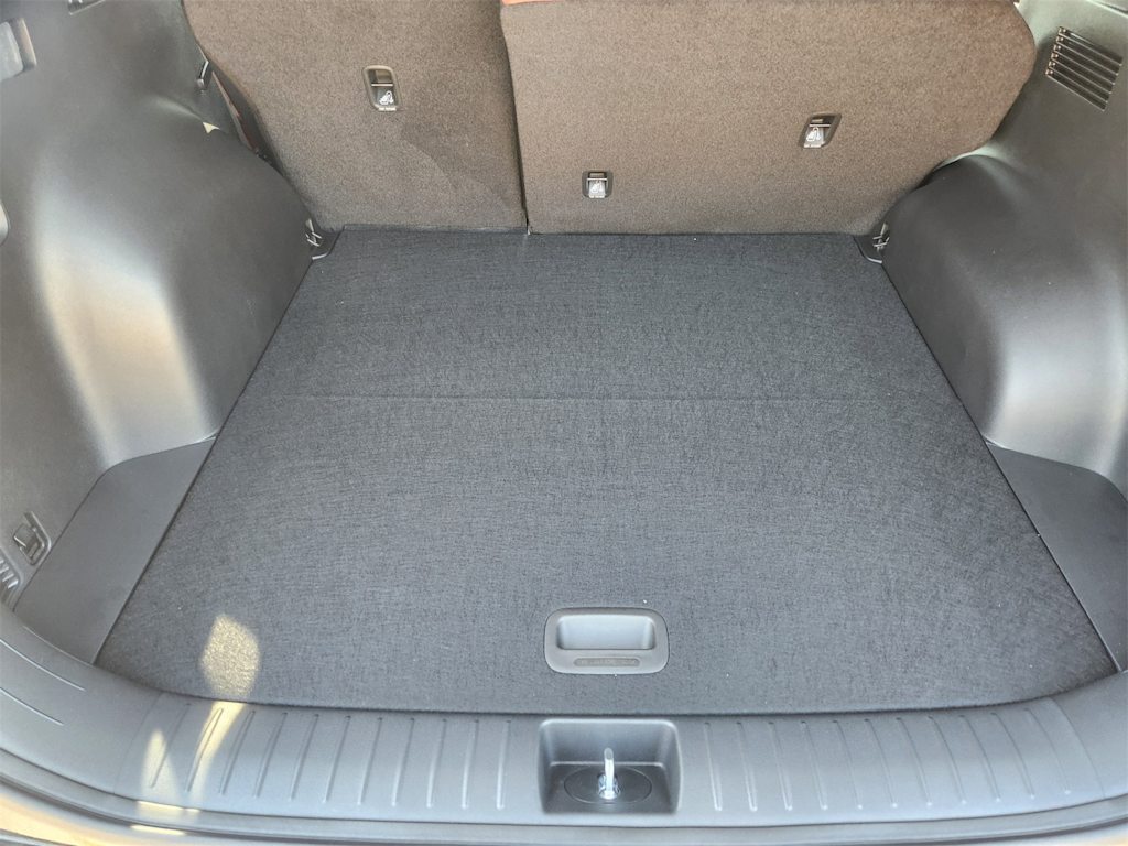 Thumbnail: 2026 Kia Sportage - 16