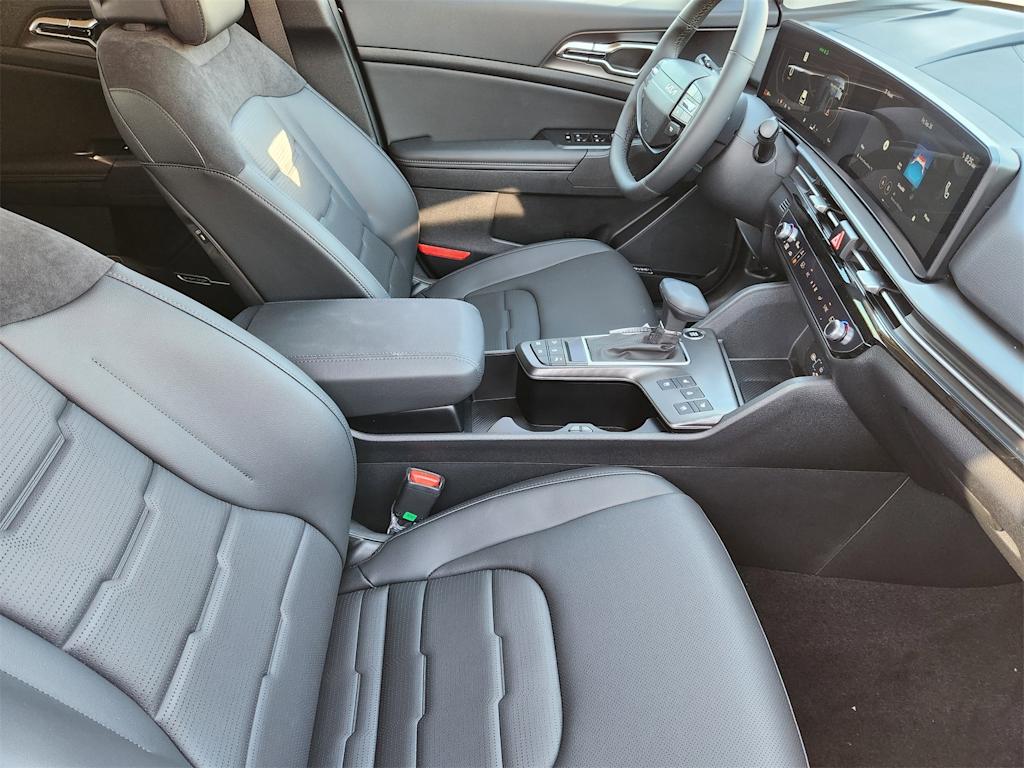 Thumbnail: 2026 Kia Sportage - 10