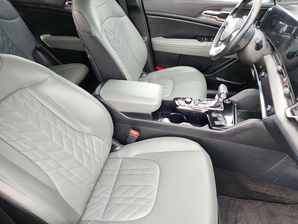 Thumbnail: 2023 Kia Sportage - 22