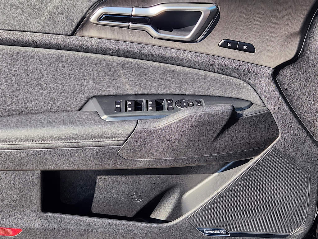 Thumbnail: 2026 Kia Sportage - 26