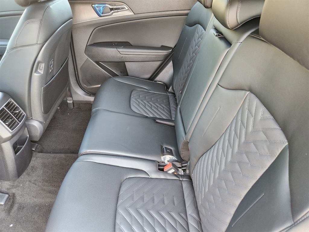 Thumbnail: 2026 Kia Sportage - 11