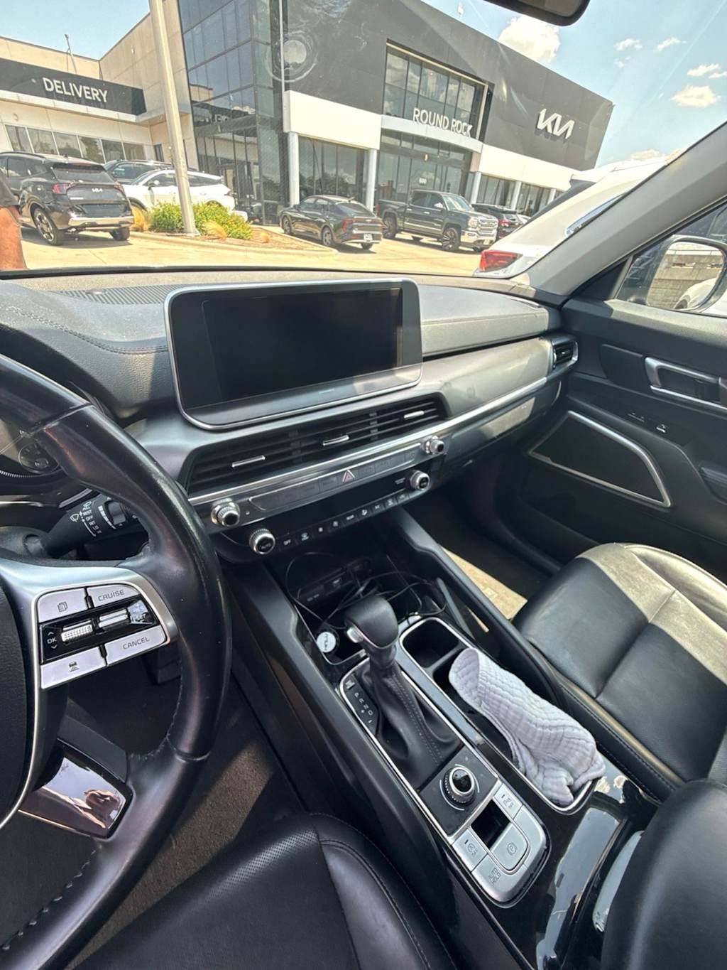 Thumbnail: 2022 Kia Telluride - 9