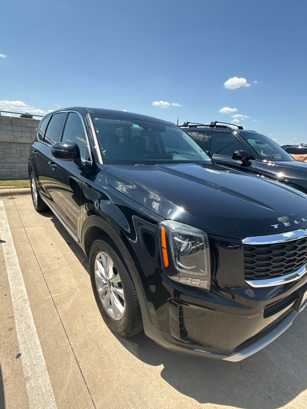 Thumbnail: 2022 Kia Telluride - 4