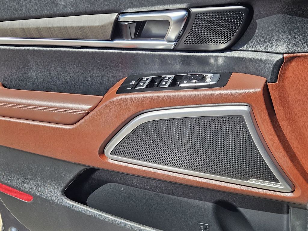 Thumbnail: 2024 Kia Telluride - 26