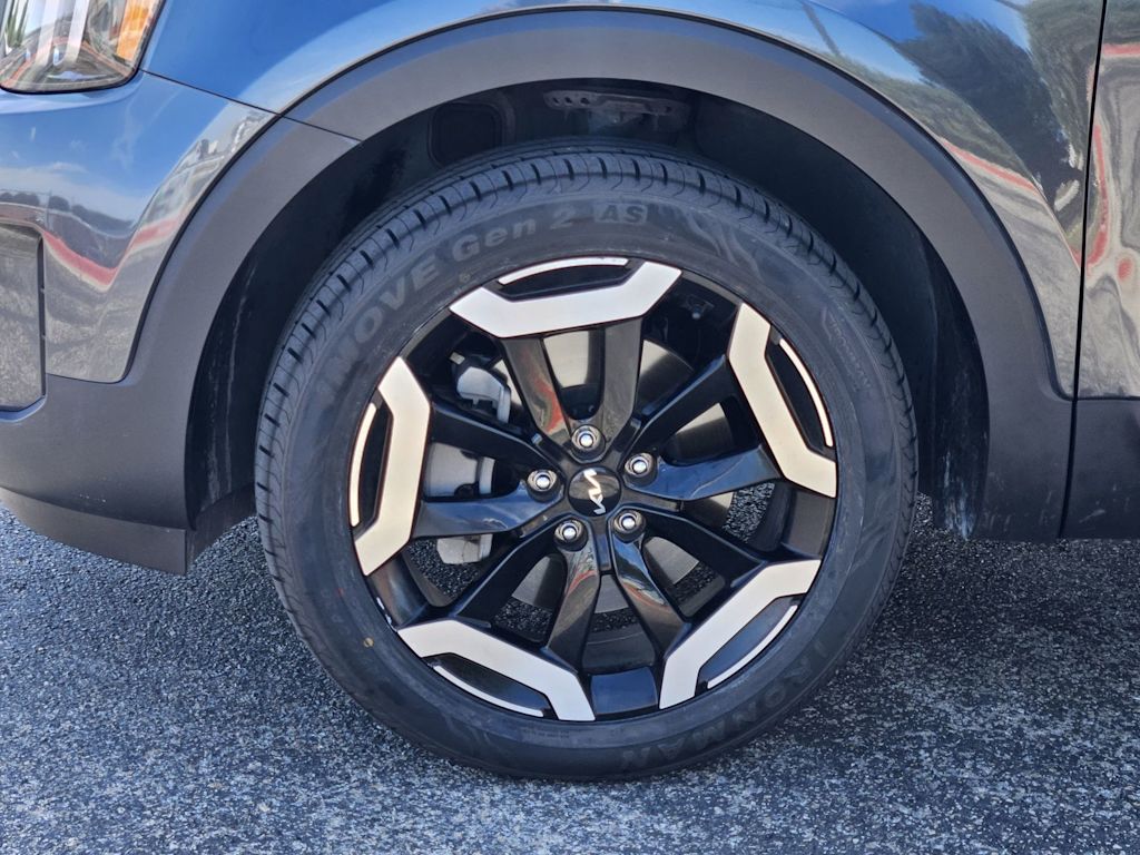 Thumbnail: 2024 Kia Telluride - 18