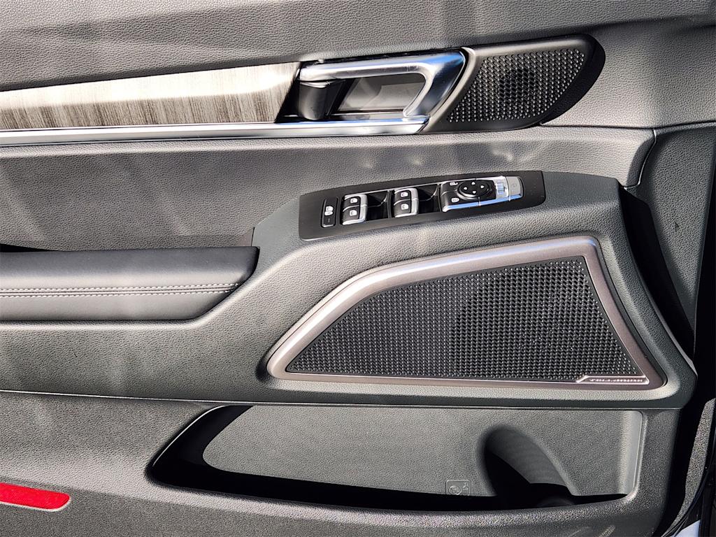 Thumbnail: 2025 Kia Telluride - 22