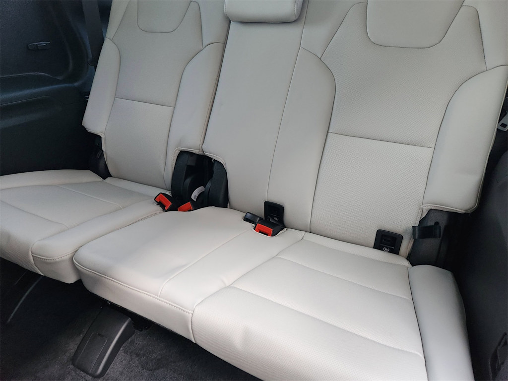 Thumbnail: 2025 Kia Telluride - 25