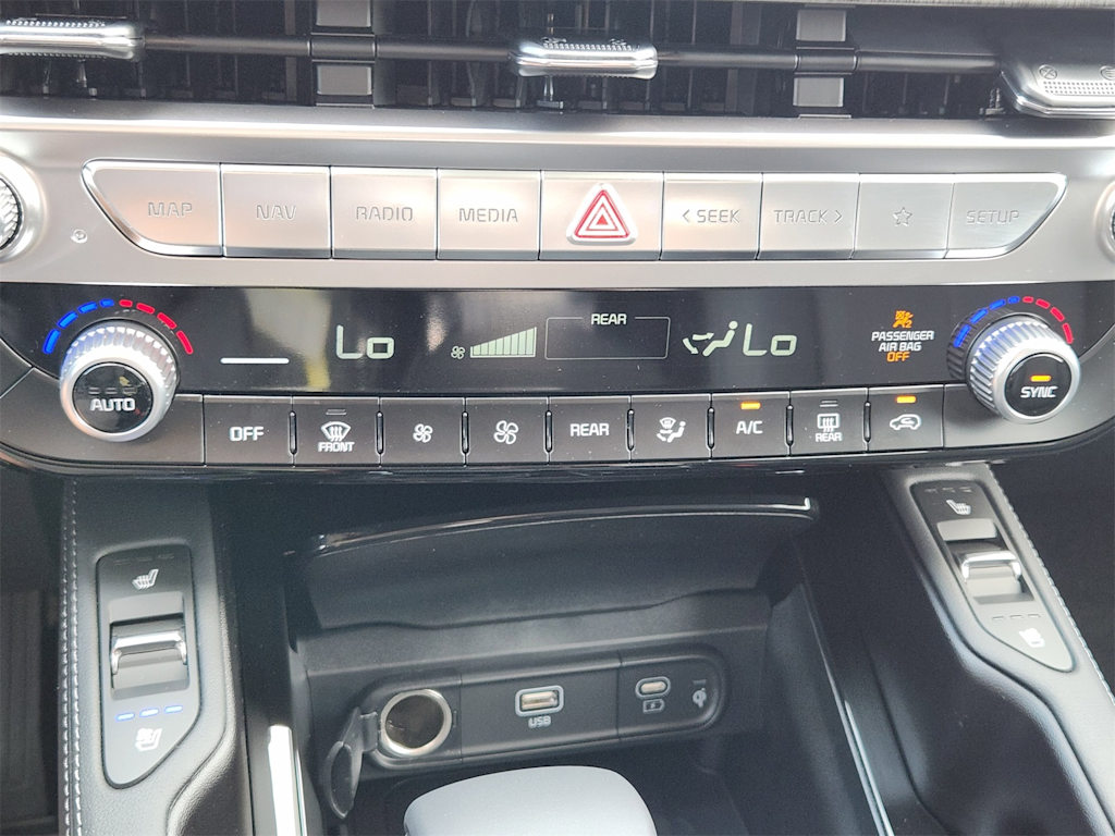 Thumbnail: 2025 Kia Telluride - 24