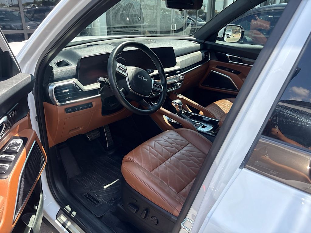 Thumbnail: 2023 Kia Telluride - 7
