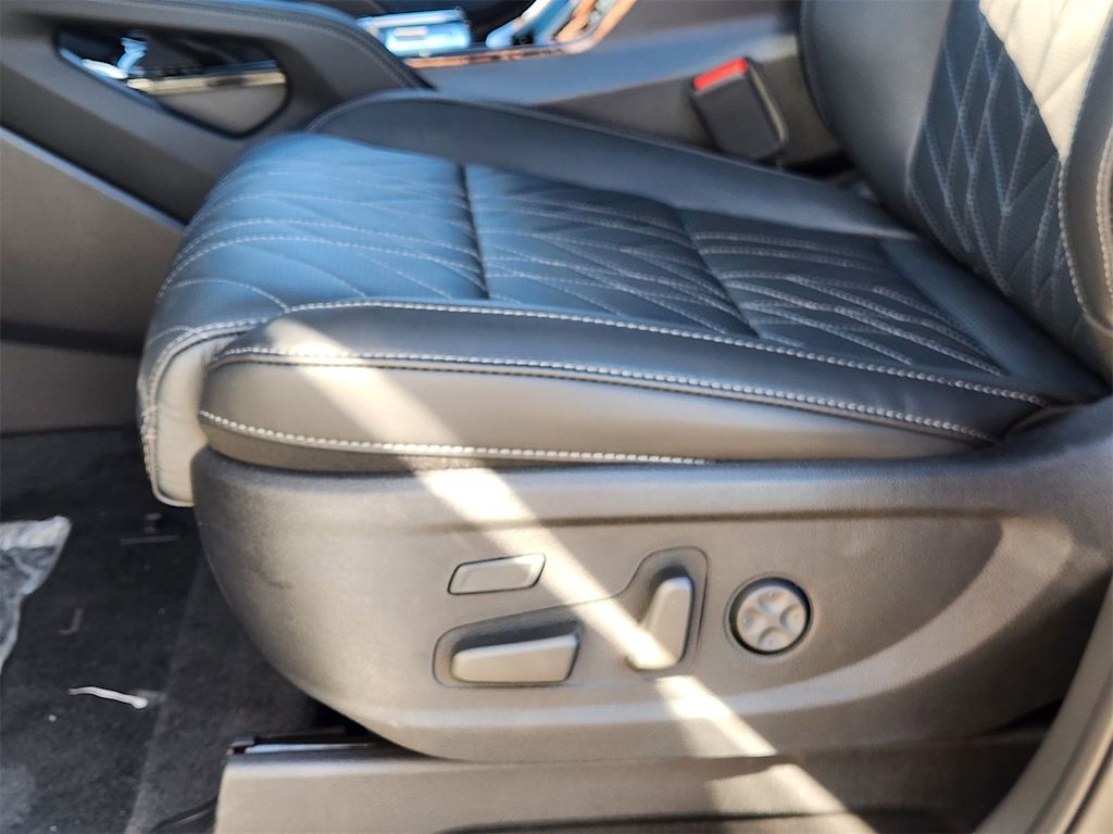 Thumbnail: 2025 Kia Telluride - 25