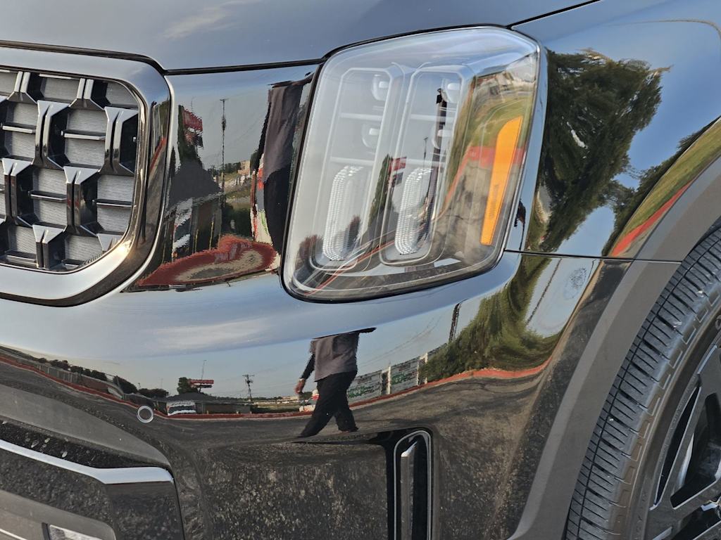 Thumbnail: 2025 Kia Telluride - 18