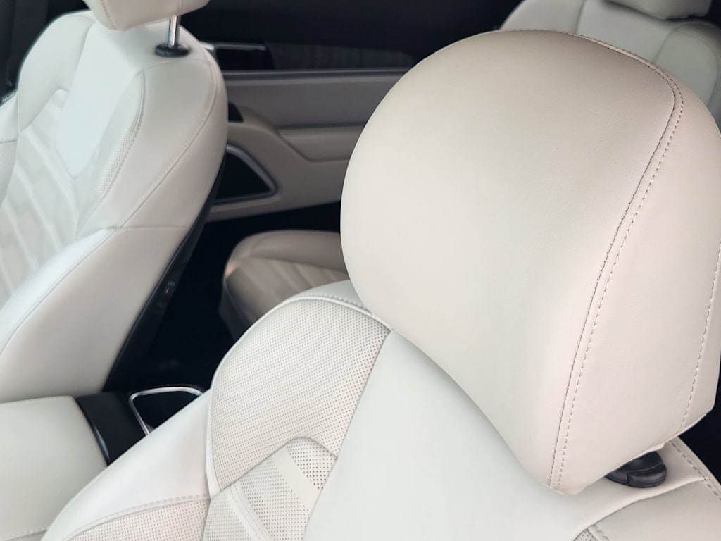 Thumbnail: 2023 Kia Telluride - 24