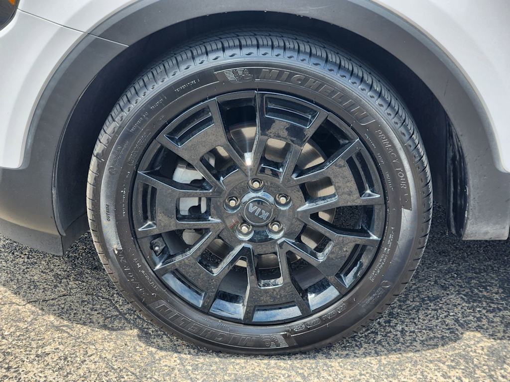 Thumbnail: 2021 Kia Telluride - 22