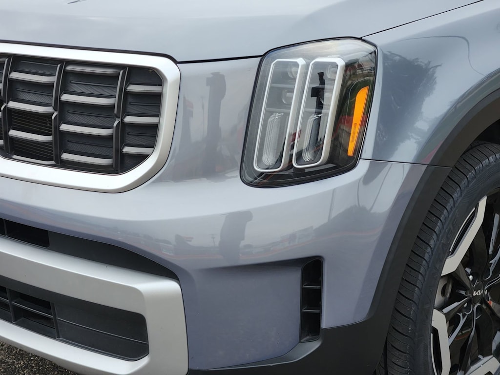 Thumbnail: 2023 Kia Telluride - 19