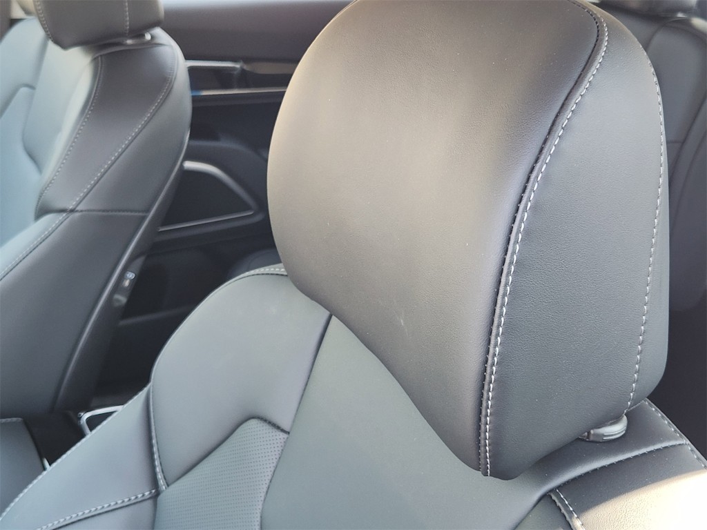 Thumbnail: 2025 Kia Telluride - 22