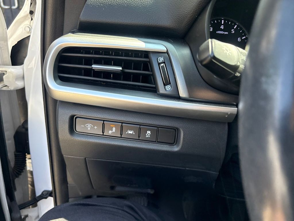 Thumbnail: 2021 Kia Telluride - 9