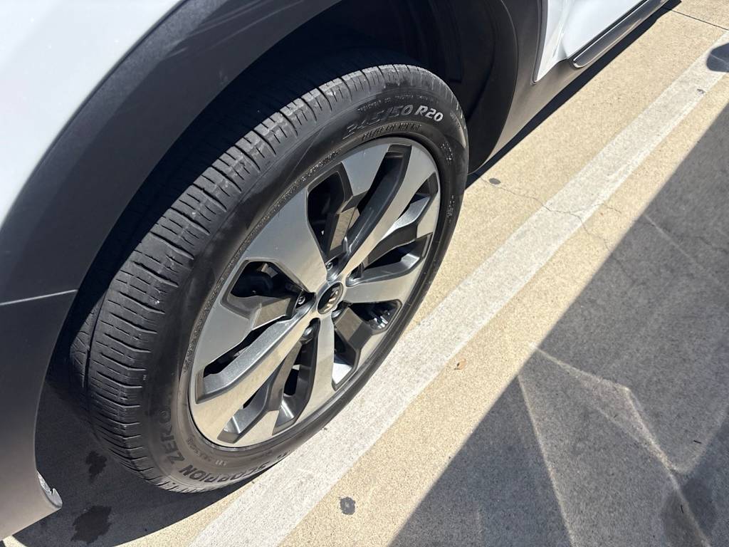 Thumbnail: 2021 Kia Telluride - 3