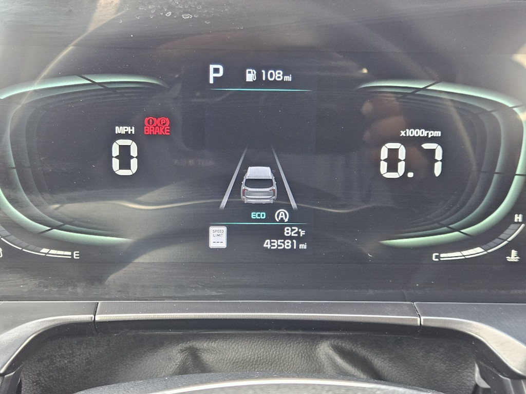 Thumbnail: 2023 Kia Telluride - 13