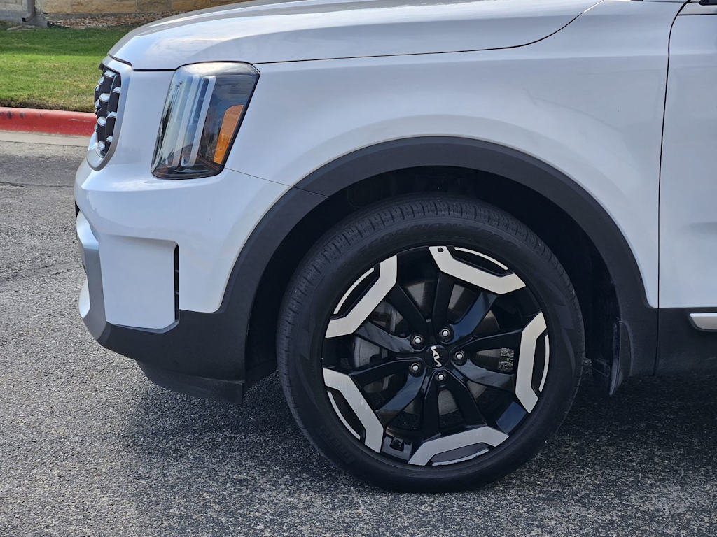 Thumbnail: 2023 Kia Telluride - 5