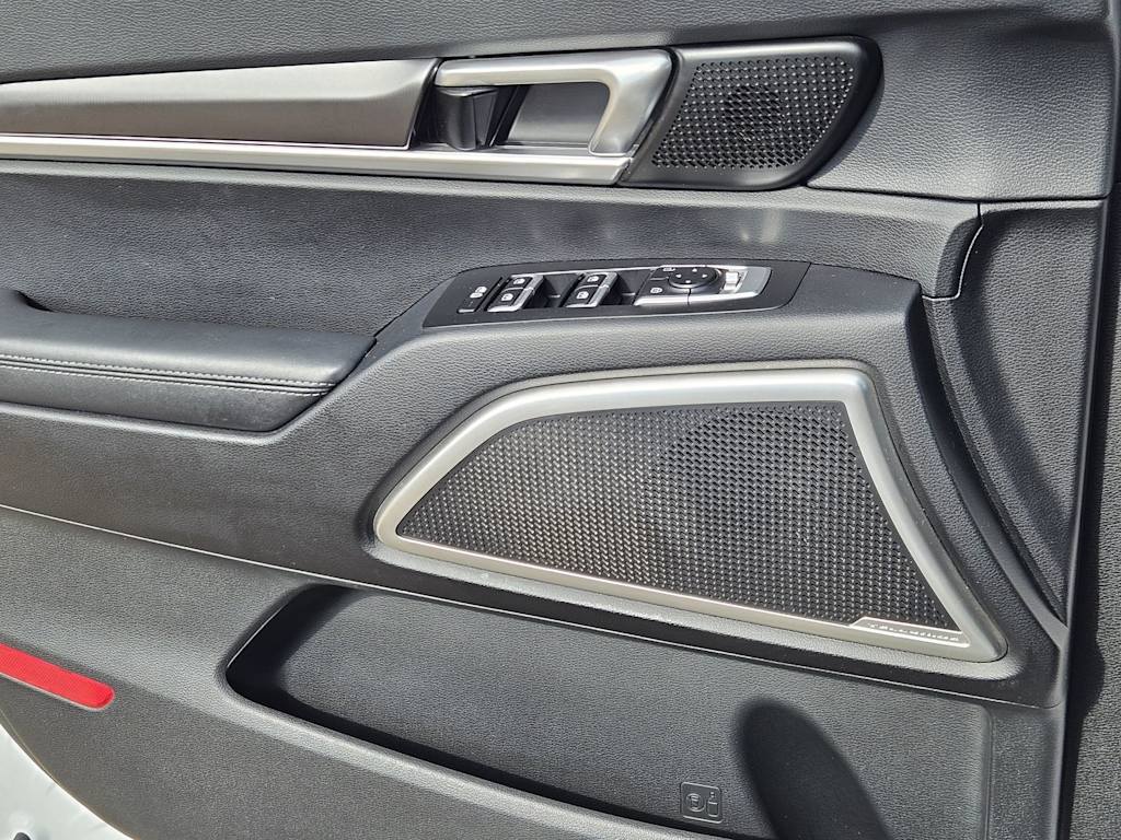 Thumbnail: 2023 Kia Telluride - 26