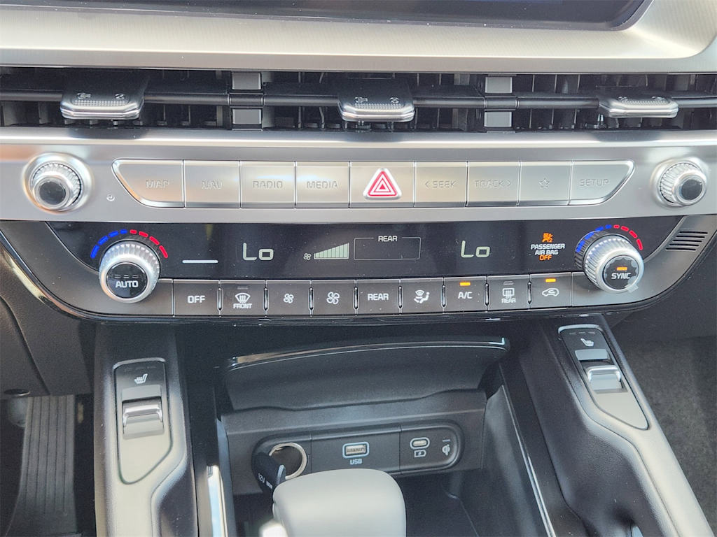 Thumbnail: 2025 Kia Telluride - 21