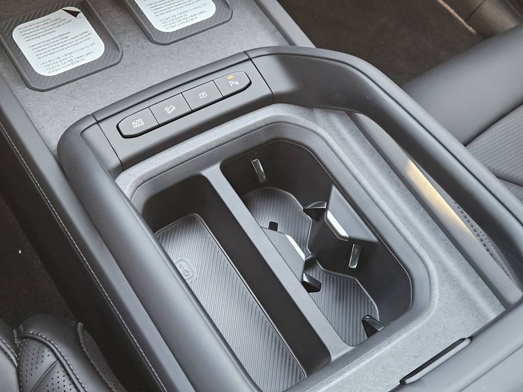 Thumbnail: 2027 Kia Telluride - 12